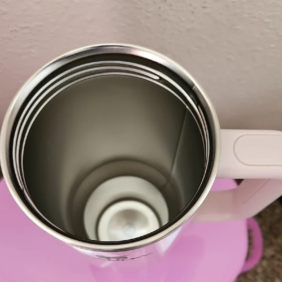 Stanley Pink Tumbler with Handle - Picture 3 of 5